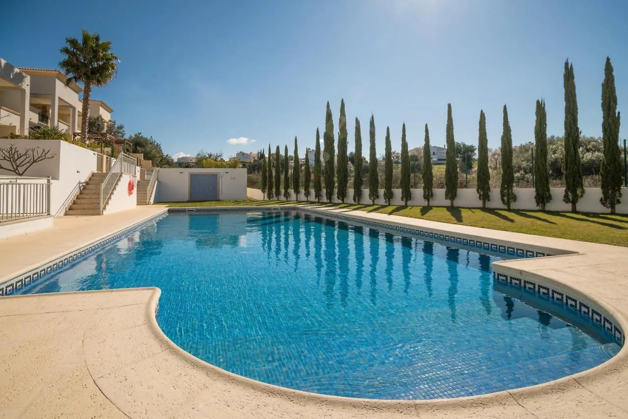 Charming Family Townhouse In Albufeira, Algarve Villa